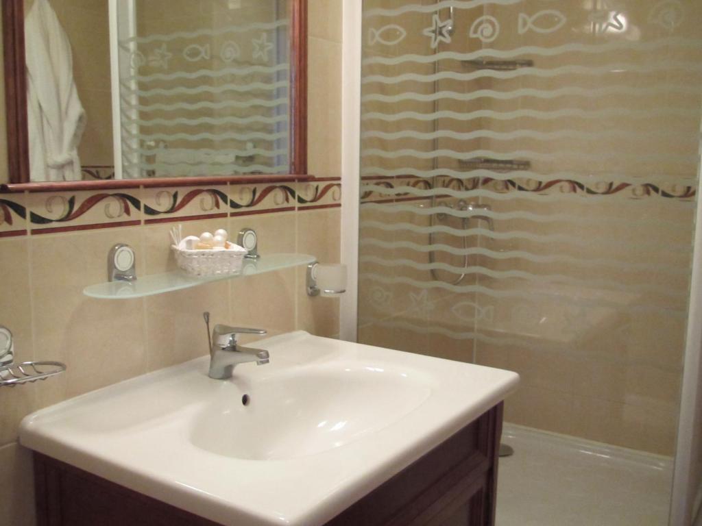 Chateau Beau Jardin Hotel Gaillan-en-Medoc Phòng bức ảnh